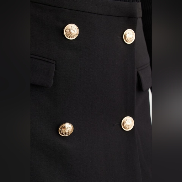 Dynamite gold button miniskirt in size Large - Picture 4 of 11